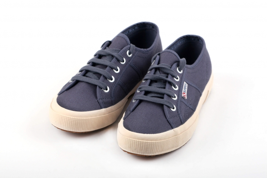 直邮到手只要184元！【西亚直邮】Superga Cotu 2750 经典时尚帆布鞋