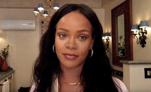 蕾哈娜 Rihanna Fenty × Vogue 合作美妆视频详解