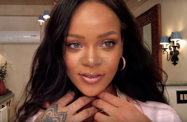 蕾哈娜 Rihanna Fenty × Vogue 合作美妆视频详解