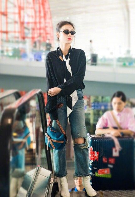 Matchesfashion：精选 超多明星都在背的 Loewe Gate 包包