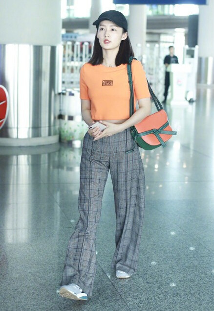Matchesfashion：精选 超多明星都在背的 Loewe Gate 包包