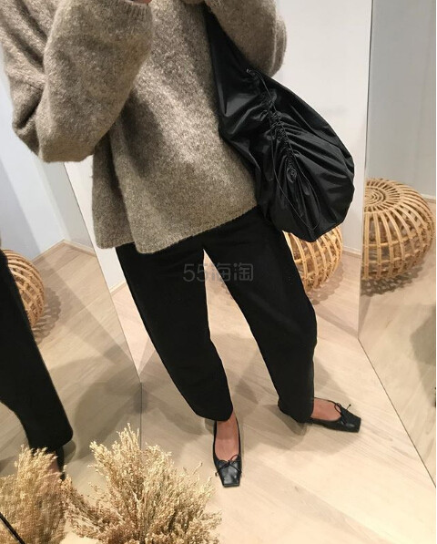 Farfetch：精选北欧小众品牌 TOTEME 秋冬新款