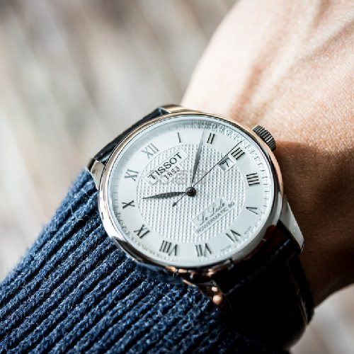 Tissot 天梭 Le Locle 力洛克系列 男士自动机械腕表 T006.407.16.033.00