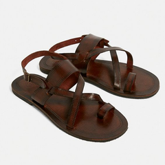 UO Leather Buckle Strap Sandals 平底搭扣皮革凉鞋