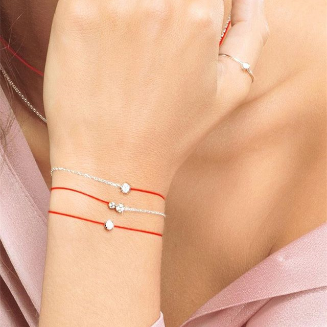 Harrods：新年红绳 Redline 红绳玫瑰金钻石手链 明星同款