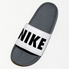 Nike 耐克 Off Court Slide Sandal 澡堂拖鞋