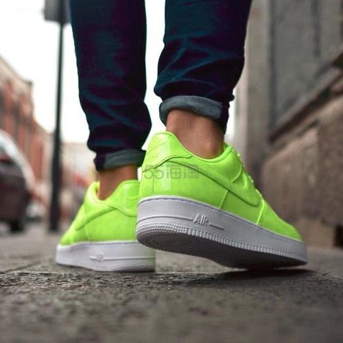 【断码福利】Nike 耐克 Air Force 1 LV8 男子板鞋 荧光绿