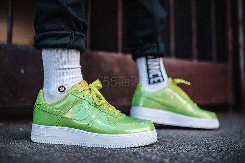 【断码福利】Nike 耐克 Air Force 1 LV8 男子板鞋 荧光绿