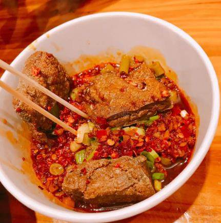 成都十二时辰，街头巷尾皆是美味