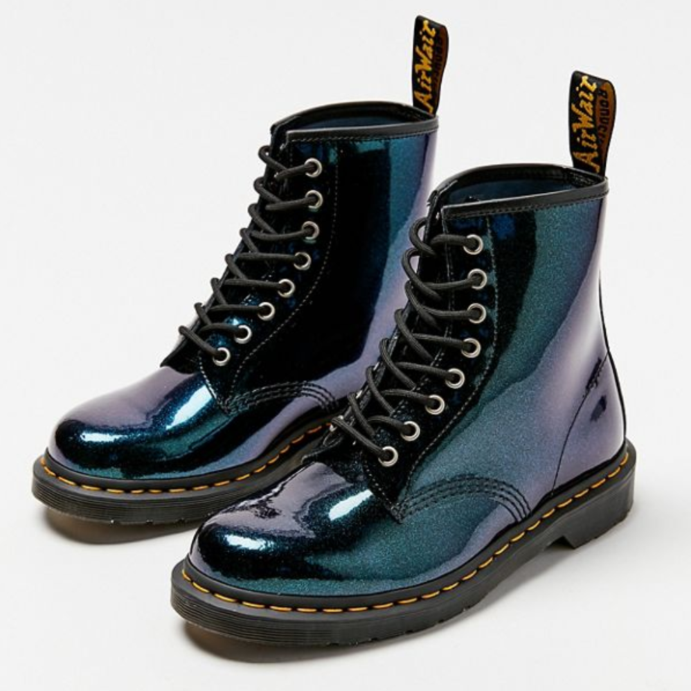 dr martens 1460 urban outfitters