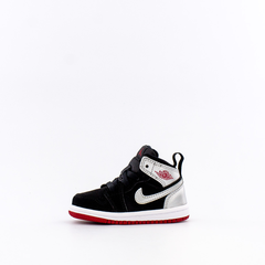 Air Jordan 1 Mid 幼童篮球鞋