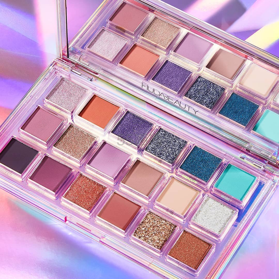 【极速中国香港仓】Huda Beauty 水星逆行18色 眼影盘 Mercury Retrograde