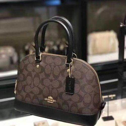 海淘的MM们应该都想过海外购物一些所谓的国内奢侈品吧，最起码