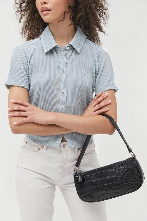 Urban Outfitters 法棍包