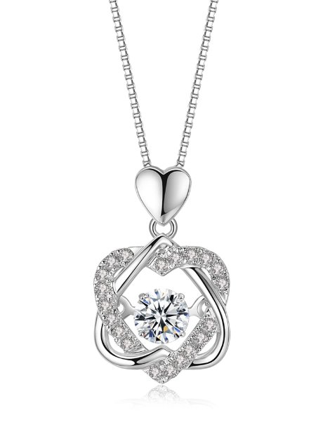 饰品的种类非常多，市面上的首饰品牌也很多，大家在挑选购买的时