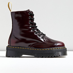 【3.5折】Dr. Martens Vegan Jadon II 樱桃红男士厚底马丁靴