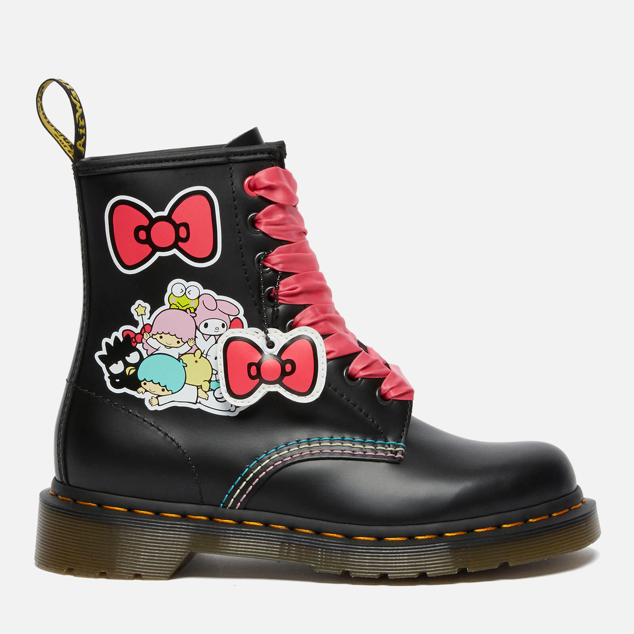 【上新】DR. MARTENS X Hello Kitty 联名系列马丁靴