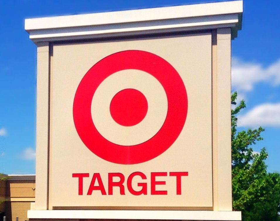 美国Target百货是美国非常高级的折扣零售百货店，也是和沃