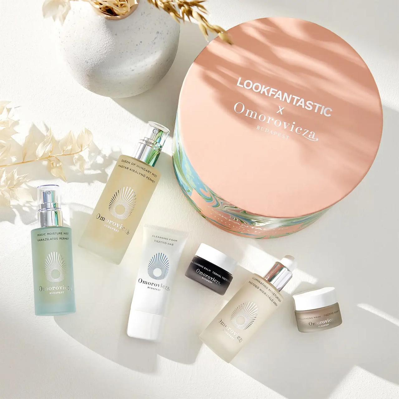 LOOKFANTASTIC x Omorovicza联名限量版美妆礼盒 (价值超￥2500）