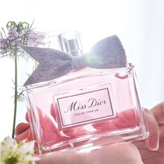 Harvey Nichols：Dior美妆护肤香氛热卖！抢新款白气垫 热门口红色号全！