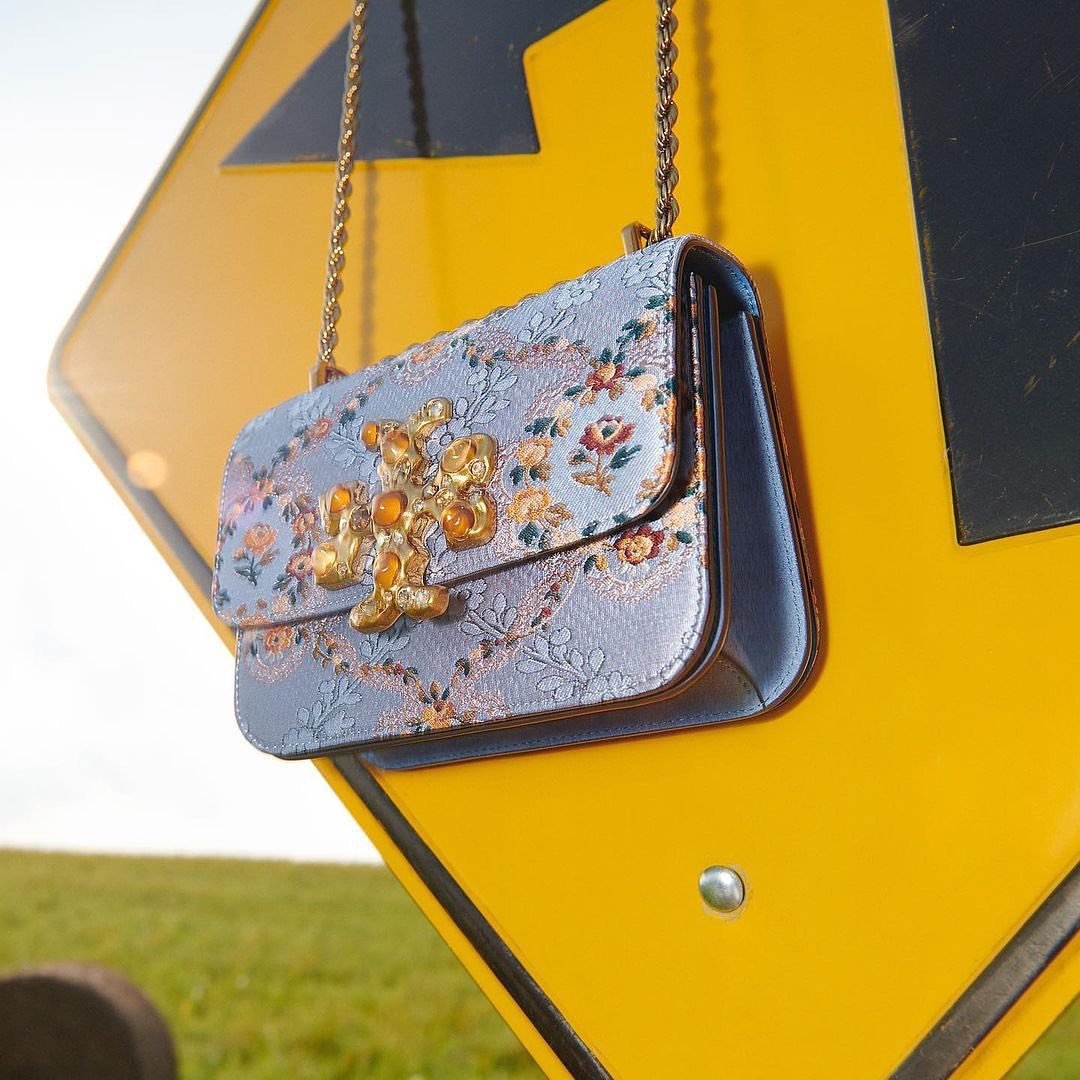 Mybag中文网：女神节大促延期！精选 Coach、TB 包袋