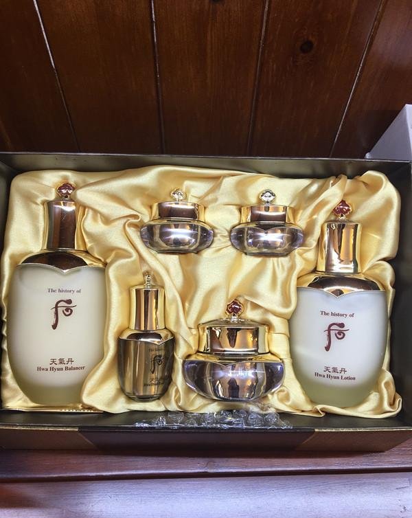 拱辰享气津平衡水： 宮廷御用的拱辰丹,沉香提取物以及山参冬虫