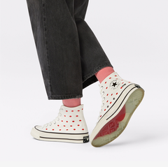 Converse 匡威 Chuck 70 kisses and "love me"高帮