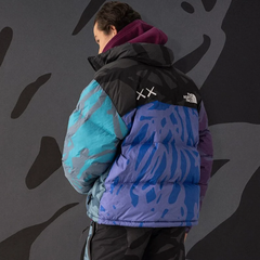 【上新】Sneakersnstuff：The North Face X KAWS 联名款开售