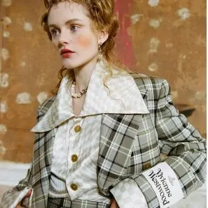 Vivienne Westwood：西太后服饰包袋大促 明星同款针织开衫1250元