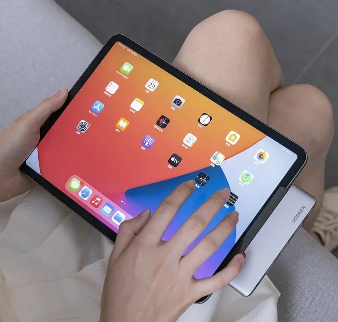 去年暑假一直想买ipad pro犹豫不决，突然从网上发现了海