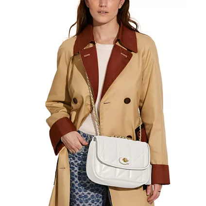 黑五特价！COACH 蔻驰 Quilted Pillow Madison 链条包 白色