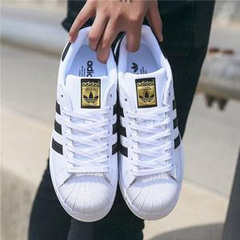 Stella McCartney：精选 Adidas 阿迪达斯专场