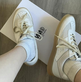 定价优势！MM6 MAISON MARGIELA 白色德训鞋