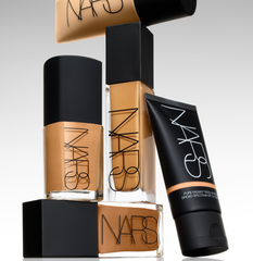 Lookfantastic 英站：粉底液TOP10 阿玛尼、YSL、兰蔻、Nars 2.7折起！