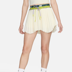 Nike 美国：女生鞋服爆款上新