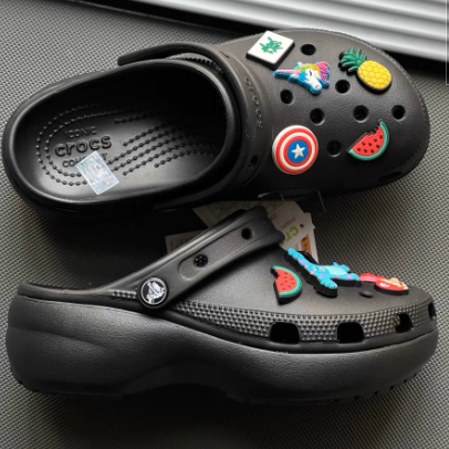 37码还有！Crocs 云朵洞洞鞋 黑色