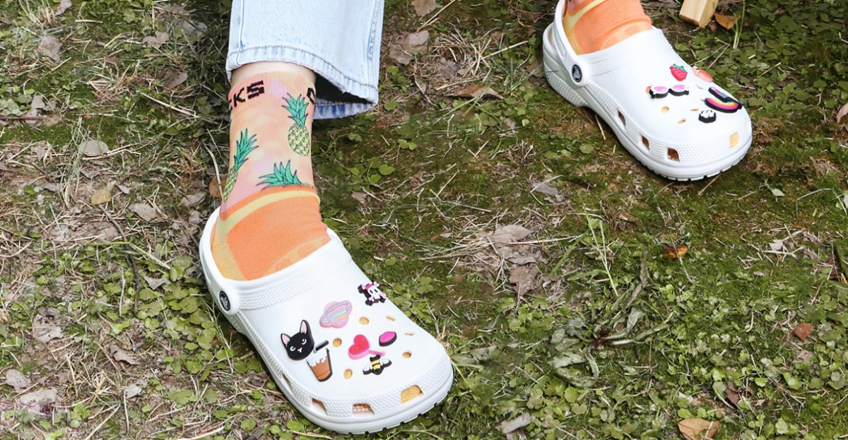 Crocs洞洞鞋为什么这么贵？经典款、波波款、酷走款、Hik