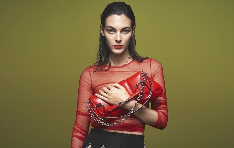 LUISAVIAROMA，知名奢侈品在线购物网站，支持支付宝