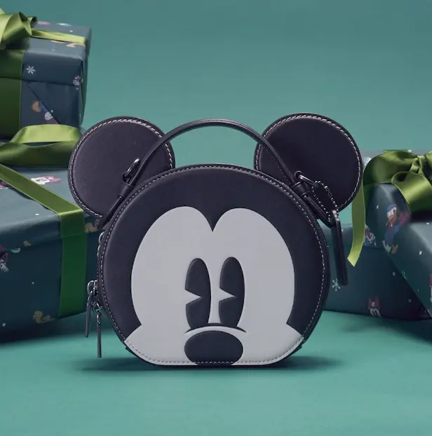 Coach Outlet：COACH Outlet x Disney 系列上新- DealAM.com [Expired]