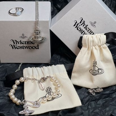 Selfridges：Vivienne Westwood 西太后珠宝配饰专场