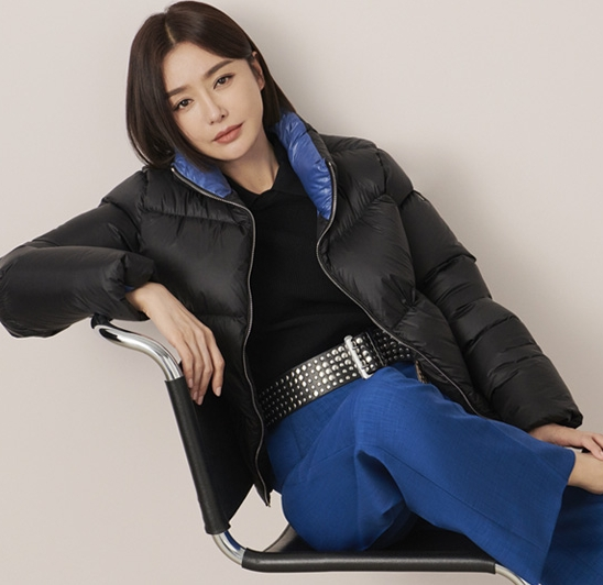 ToryBurch 线上小程序精品店：秦岚的轻暖生活
