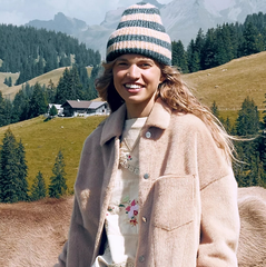 Free People UK：双十一大促 羊羔绒毛外套£66、蕾丝上衣£51