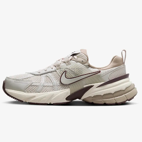 上新！Nike V2K Run 女子复古运动鞋