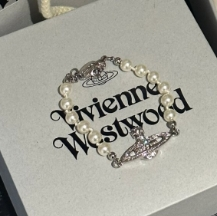 补货！Vivienne Westwood 西太后 珍珠土星手链