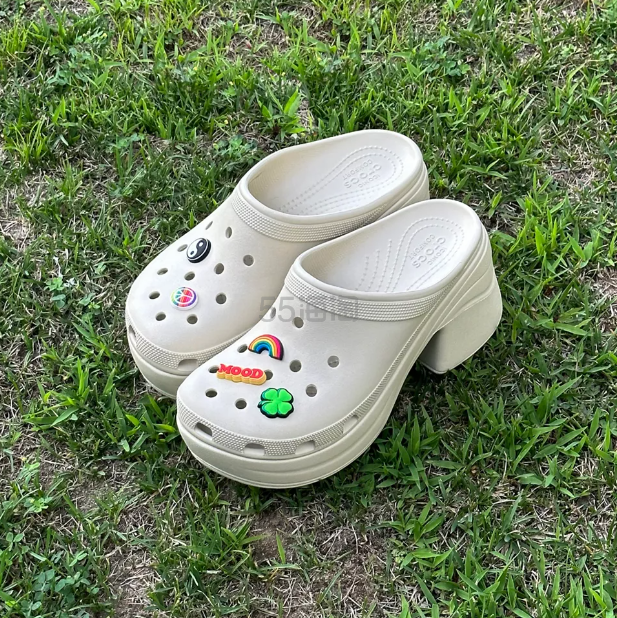 易梦玲同款！Crocs Siren 人鱼高跟洞洞鞋