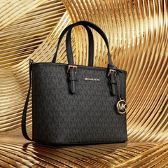 Michael Kors 美网：冬日大降价 中号琴谱包$99 迷你琴谱包$79