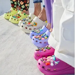 Crocs us：洞洞鞋私密促 热门泡芙、加绒款均参与！