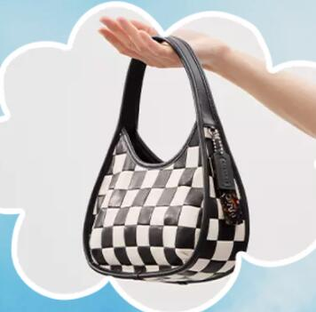 Coach Outlet：精选包袋降至3折