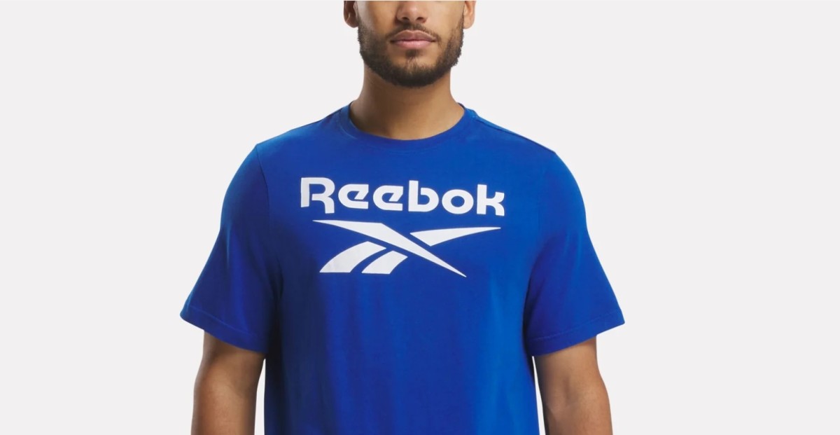 Reebok（锐步），来自美国的知名运动品牌，以功能性和时尚
