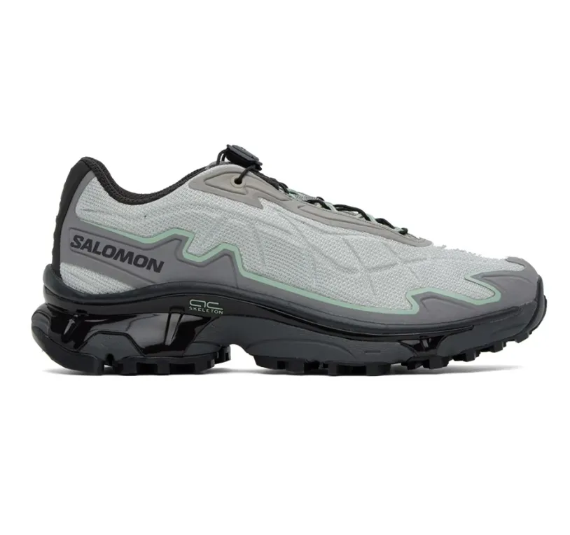 SALOMON 灰色 & 银色 XT-Slate Advanced 运动鞋